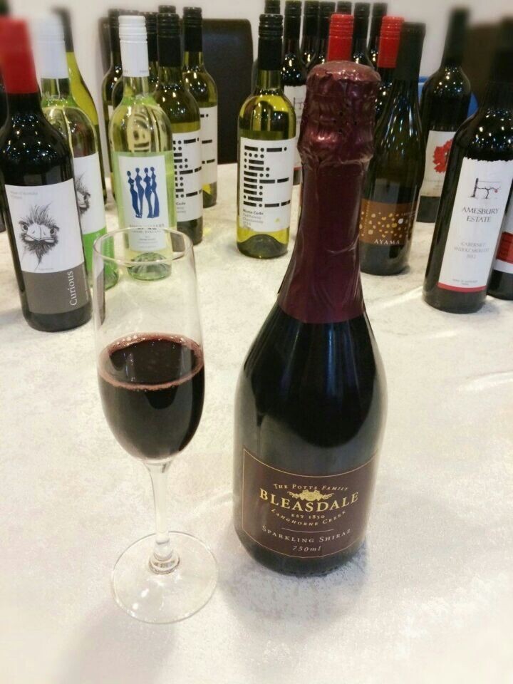 玩转葡萄酒:DIY起泡西拉酒果冻01 玩转葡萄酒:DIY起泡西拉酒果冻01